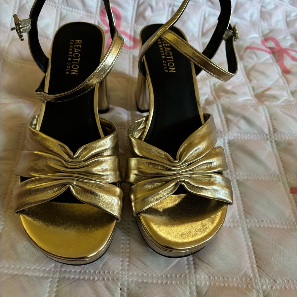 Kenneth Cole Reaction Gold Knot Heels
